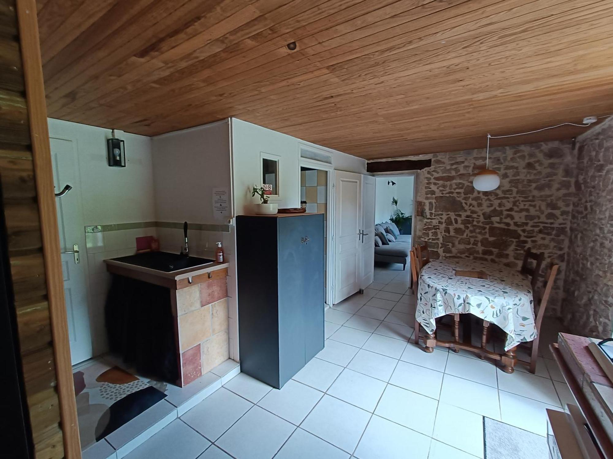 Casa vacanze Les Pieds Dans L'eau, La Source Lachapelle-Auzac